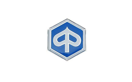 Sticker / Badge 3D "Piaggio" 33mm white flexible Piaggio